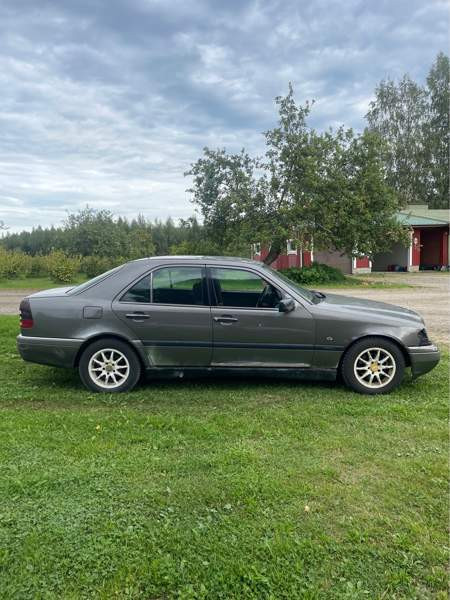 Mercedes-Benz C Kitee - изображение 8