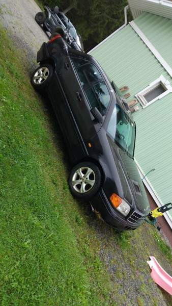 Mercedes-Benz 180 Йоэнсуу - изображение 3