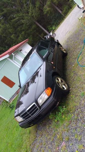 Mercedes-Benz 180 Йоэнсуу - изображение 4