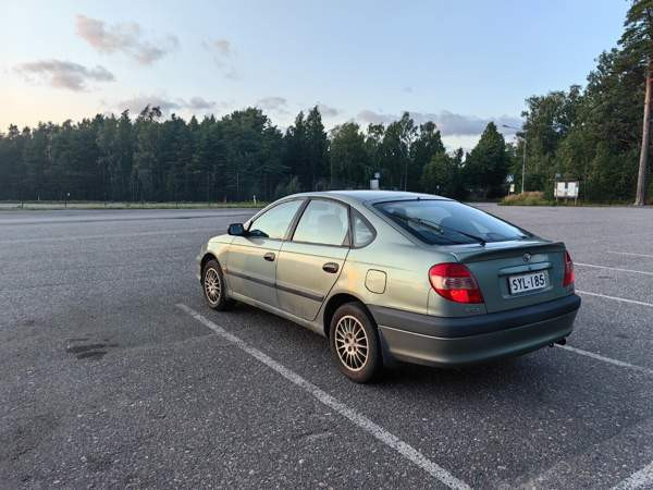 Toyota Avensis Эспоо - изображение 4