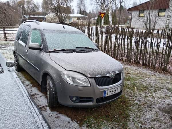 Skoda Roomster Muurame - photo 2