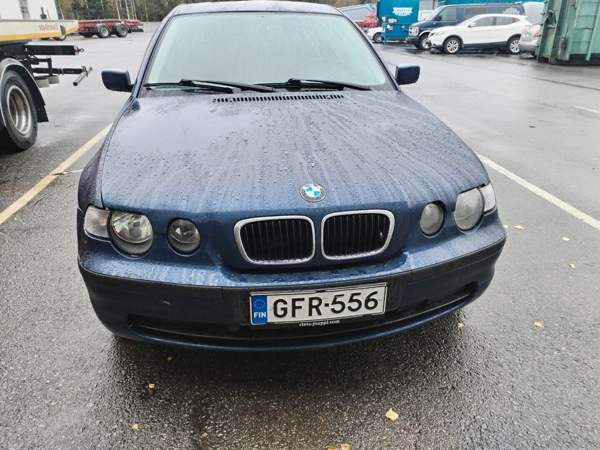 BMW 316 Kruunupyy - valokuva 4