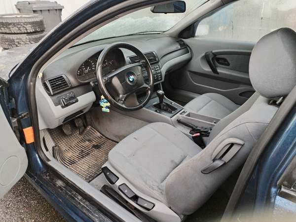 BMW 316 Kruunupyy - valokuva 8