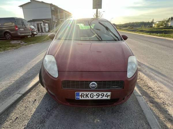 Fiat Punto Вантаа - изображение 2