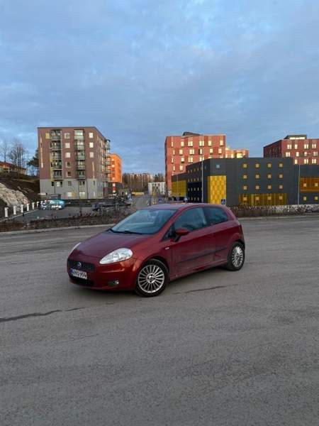Fiat Punto Вантаа - изображение 1