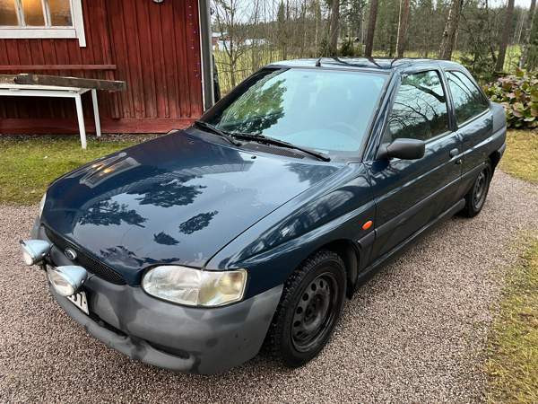 Ford Escort Janakkala - valokuva 1