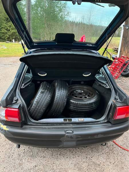 Ford Escort Janakkala - valokuva 5