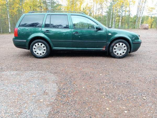 Volkswagen Golf Lovisa - valokuva 5