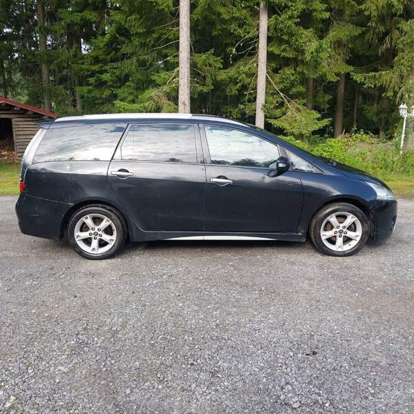 Mitsubishi Grandis Lapua - изображение 8