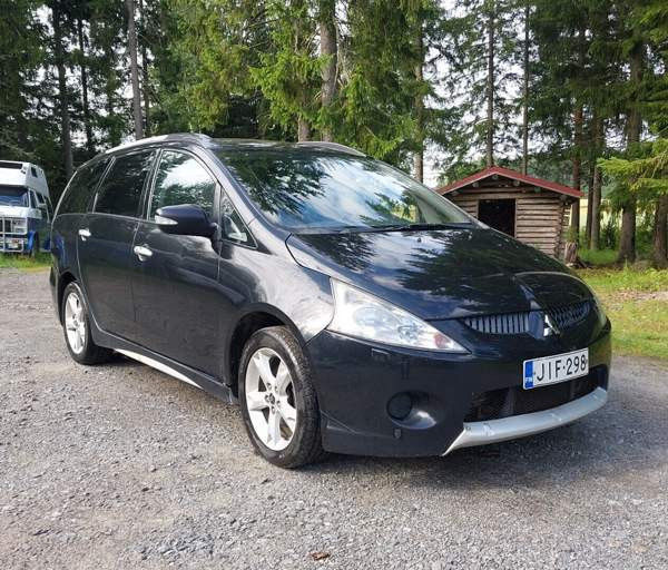 Mitsubishi Grandis Lapua - изображение 1