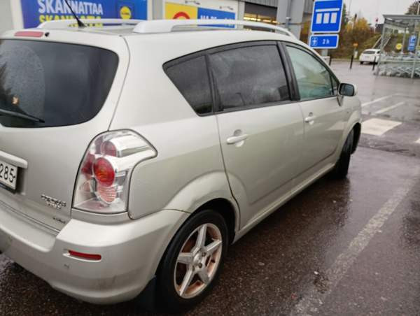 Toyota Corolla Verso Тампере - изображение 4