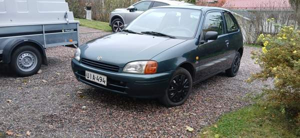 Toyota Starlet Riihimaeki - photo 2