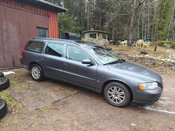 Volvo V70 Pyhtää - valokuva 6