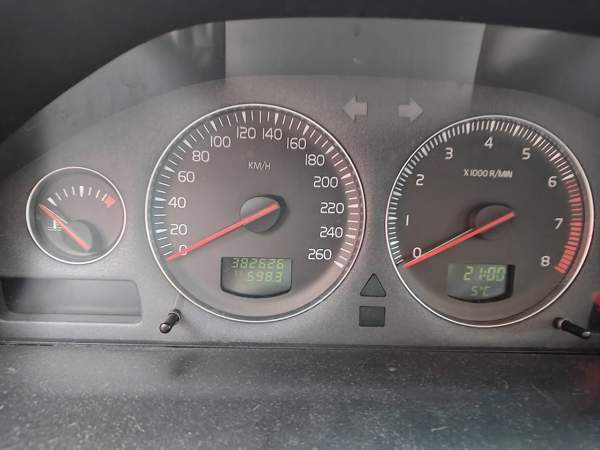 Volvo V70 Pyhtää - valokuva 2