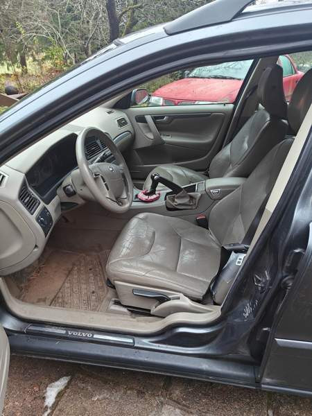 Volvo V70 Pyhtää - valokuva 5