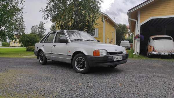 Ford Escort Kruunupyy - photo 4