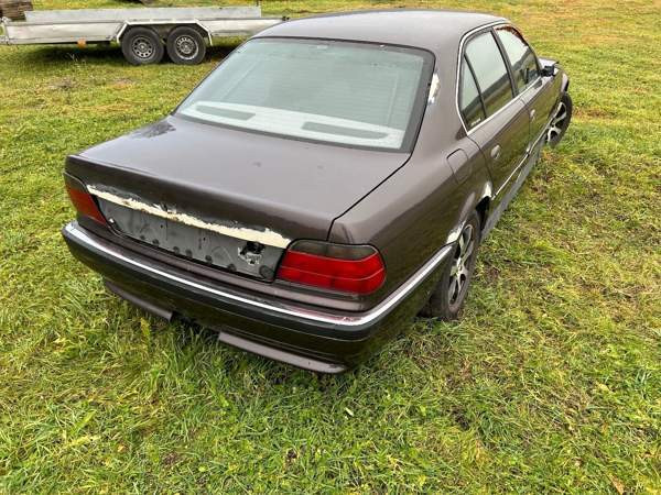 BMW 735 Haemeenlinna – foto 5