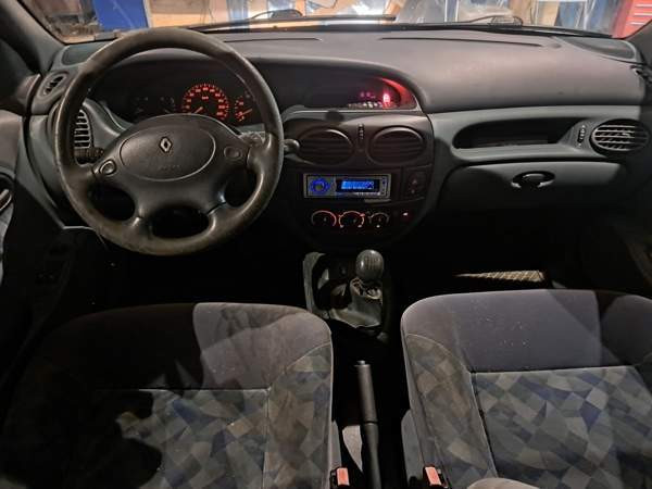 Renault Megane Jyvaeskylae - photo 5