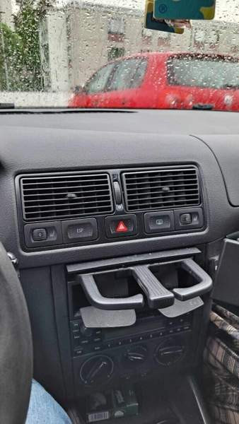 Volkswagen Golf Pöytyä - valokuva 4