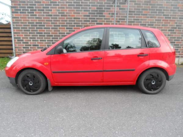 Ford Fiesta Paimio - изображение 8