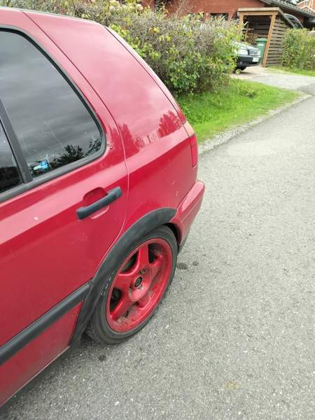 Volkswagen Golf Исалми - изображение 6