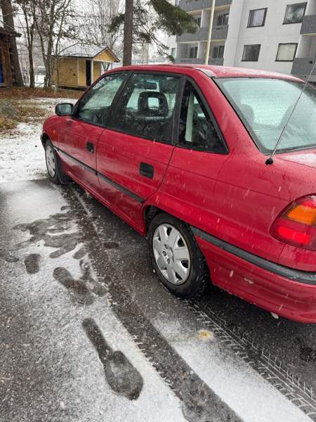 Opel Astra Luga – foto 2