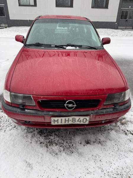 Opel Astra Luga – foto 1