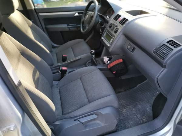 Volkswagen Touran Ilmajoki - valokuva 4