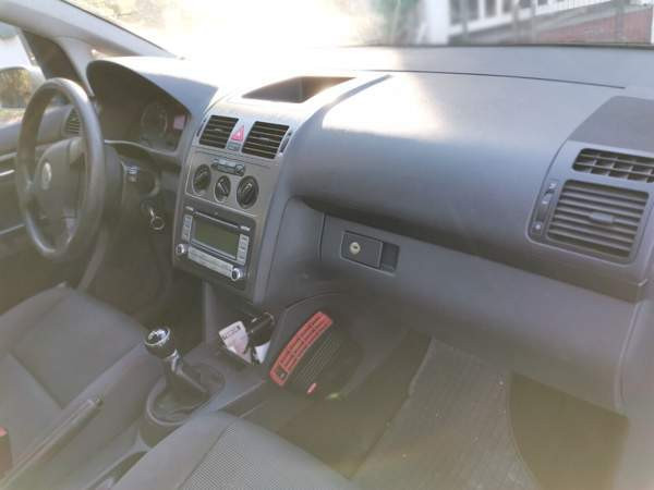 Volkswagen Touran Ilmajoki - valokuva 3