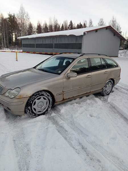 Mercedes-Benz 200 Orivesi – foto 1