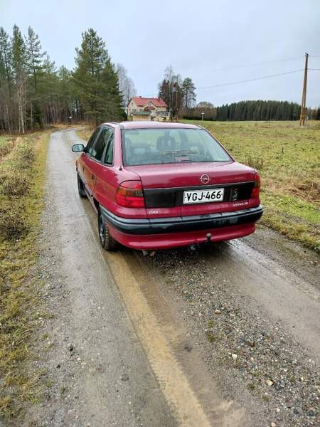 Opel Astra Исалми - изображение 2