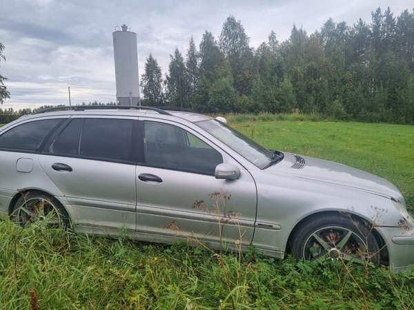 Mercedes-Benz C Кифри - изображение 4