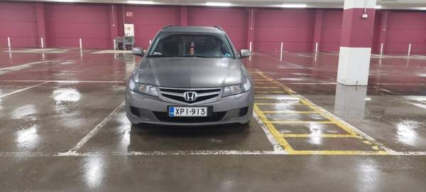 Honda Accord Лохья - изображение 1