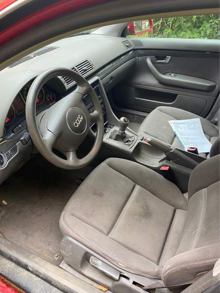 Audi A4 Macau - valokuva 5