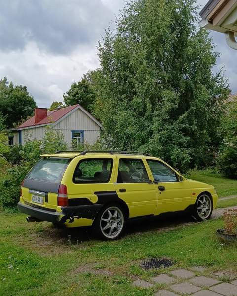 Ford Escort Uurainen – foto 1