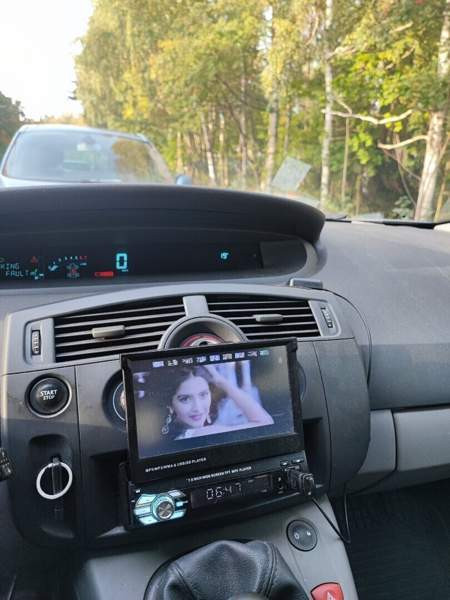 Renault Grand Scenic Helsinki - photo 8