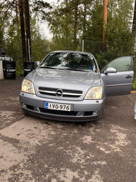 Opel Vectra Espoo - valokuva 3