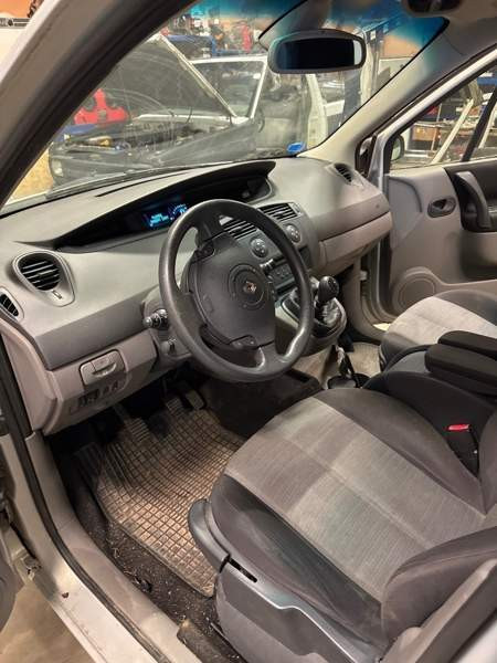 Renault Scenic Sredneuralsk - photo 2