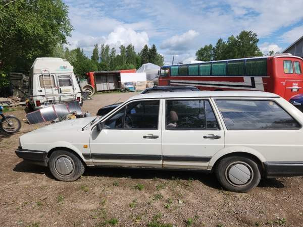 Volkswagen Passat Pornainen - photo 1