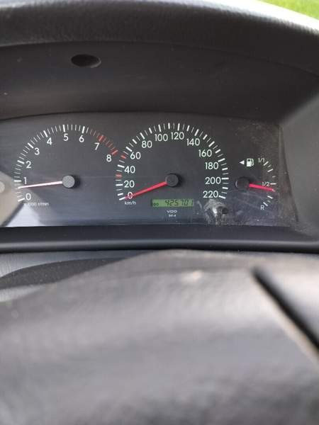 Toyota Corolla Luga - valokuva 7