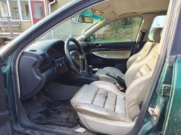 Audi A4 Luga - valokuva 5