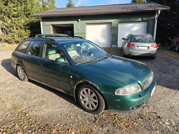 Audi A4 Luga - valokuva 1