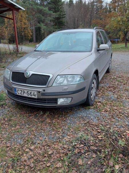 Skoda Octavia Hämeenlinna - valokuva 1