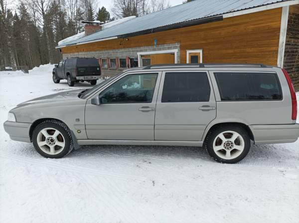 Volvo V70 Kuhmo - valokuva 8