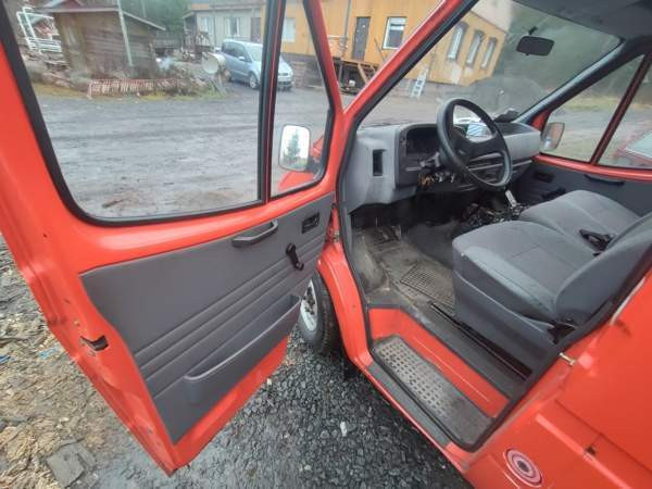 Ford Transit Nakkila - valokuva 2