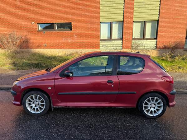 Peugeot 206 Турткуль - изображение 7