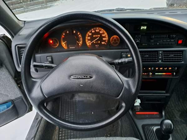 Toyota Corolla Rovaniemi - valokuva 7