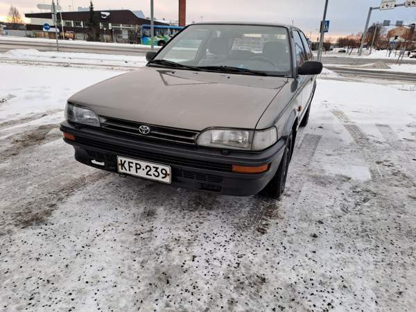 Toyota Corolla Rovaniemi - valokuva 2