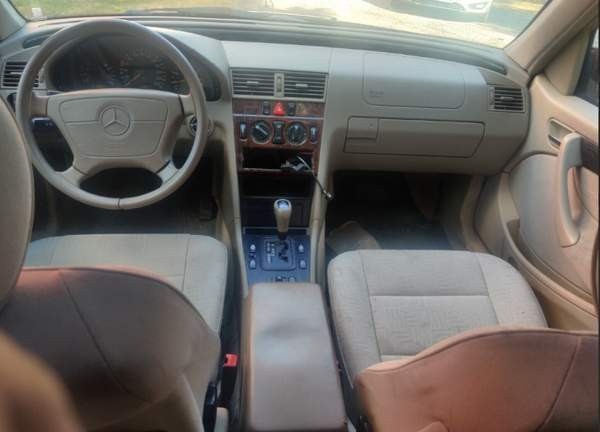 Mercedes-Benz C Ilmajoki - изображение 2