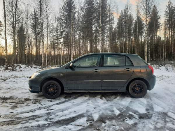 Toyota Corolla Rovaniemi - valokuva 3